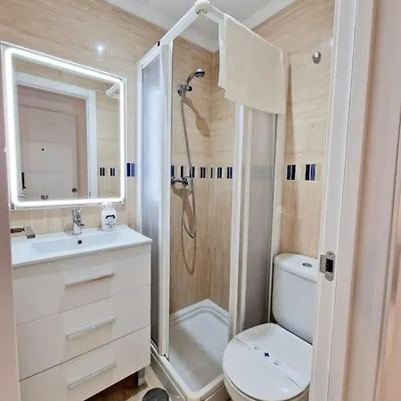 Stella Maris Village-1bed 公寓 丰希罗拉